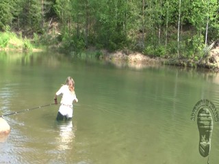 Wet fun fishing