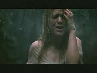 Kelly Clarkson Muddy Video