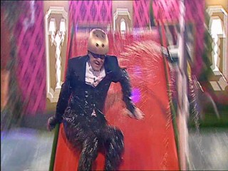 Celebrity Big Brother - Red Carpet Obstacle Course - Clip 3/6