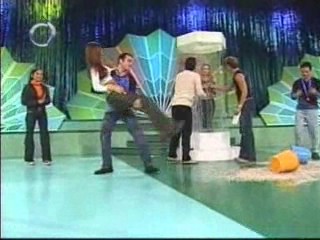 Shower Scene from Battle of the Sexes  show from Mexico.