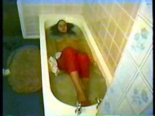 Amanda in the bath
