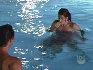 Miss Congeniality; Sandra Bullock pulled into pool