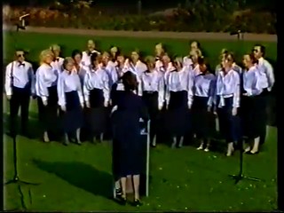 ARD - Choir singing in rain