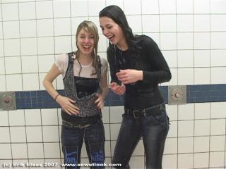 EE Wetlook, sample of Laura & Cathie in jeans in shower