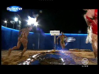 Big Brother Germany Mud fight (2)