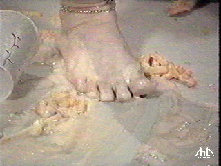 Rhonda Shear food foot smash