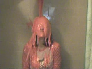 Anna gets slimed/pied